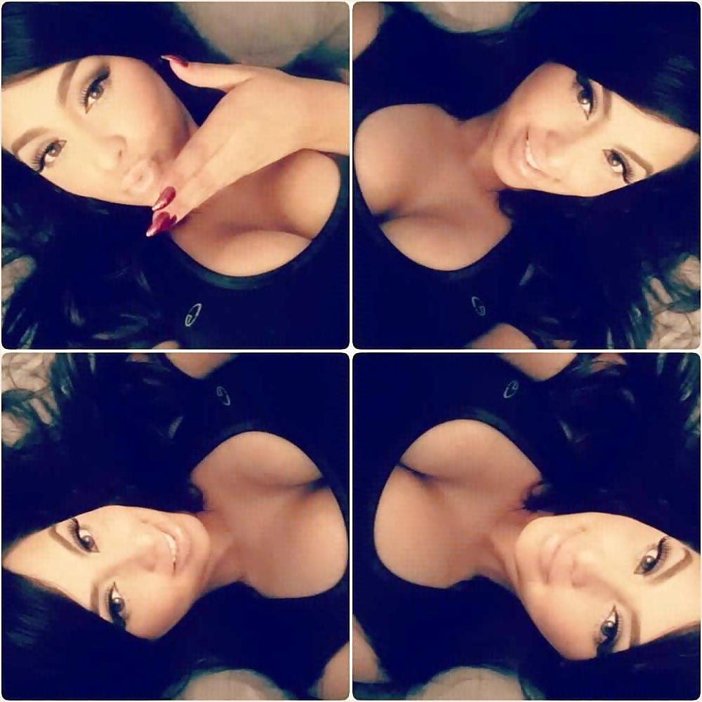 21P Young gorgeous Latina milf huge rack