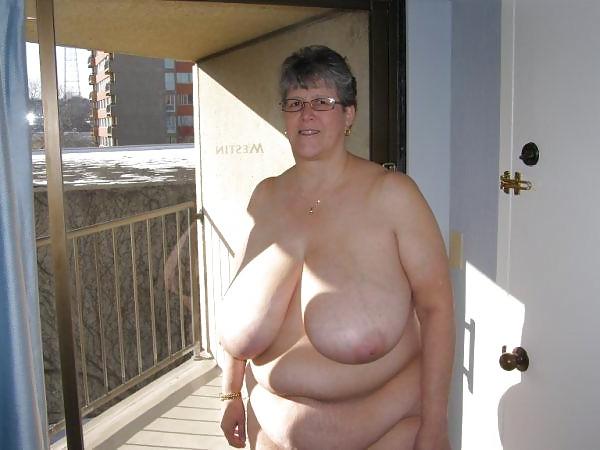 8P Vollbusige BBW-Reife