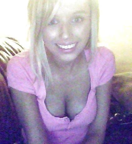 14P Even More Sexy British Girls!