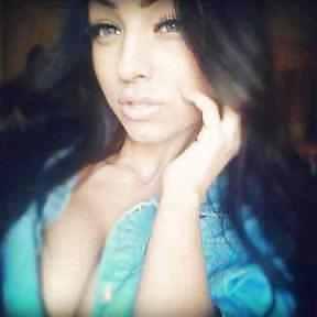 25P Gorgeous Young And Horny Latinas