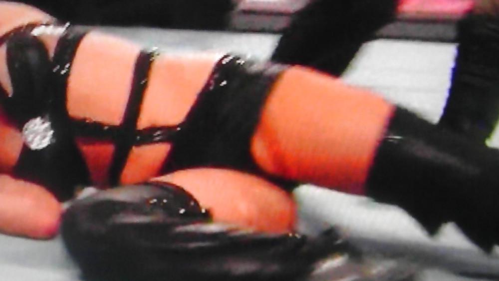 8P Brie Bella pussy slip Monday Night Raw