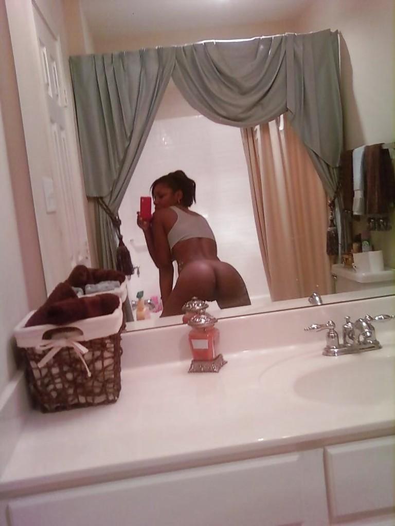 25P UNSCHULSDSBLONDIE LIEBT BLACK GIRLS 083
