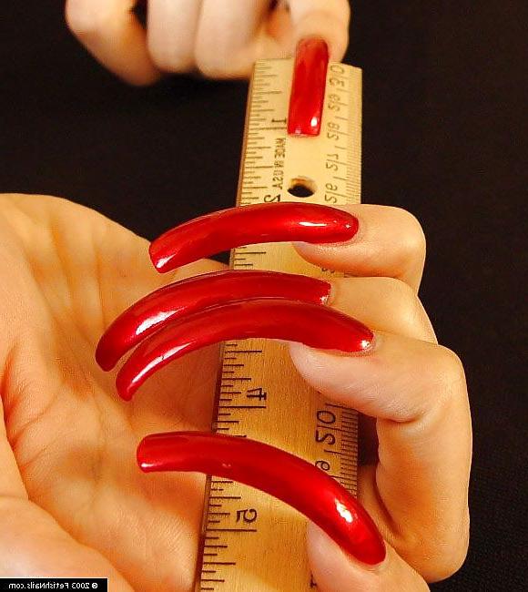 25P Long fingernail fetish