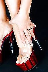 25P Long fingernail fetish