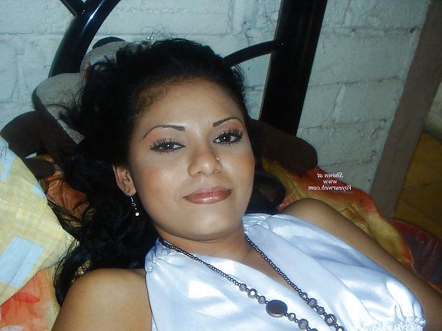 7P Gorgeous latina