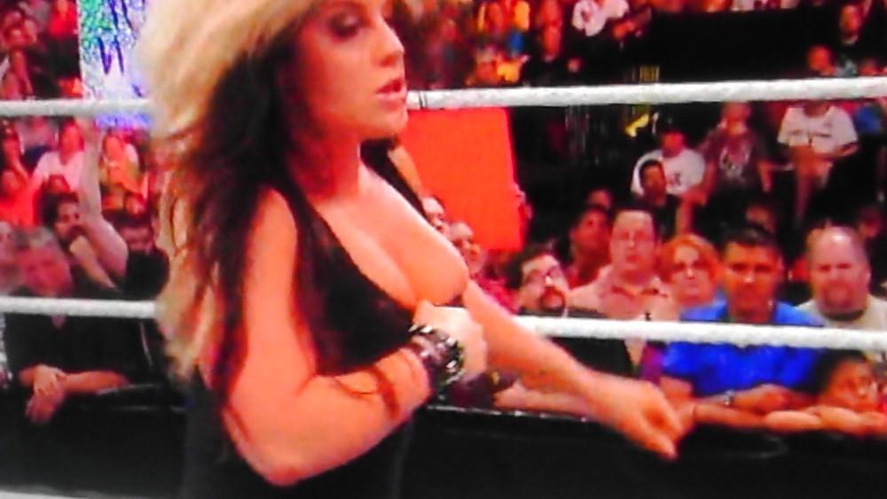 4P WWE Diva Katelyn nip slip from RAW 