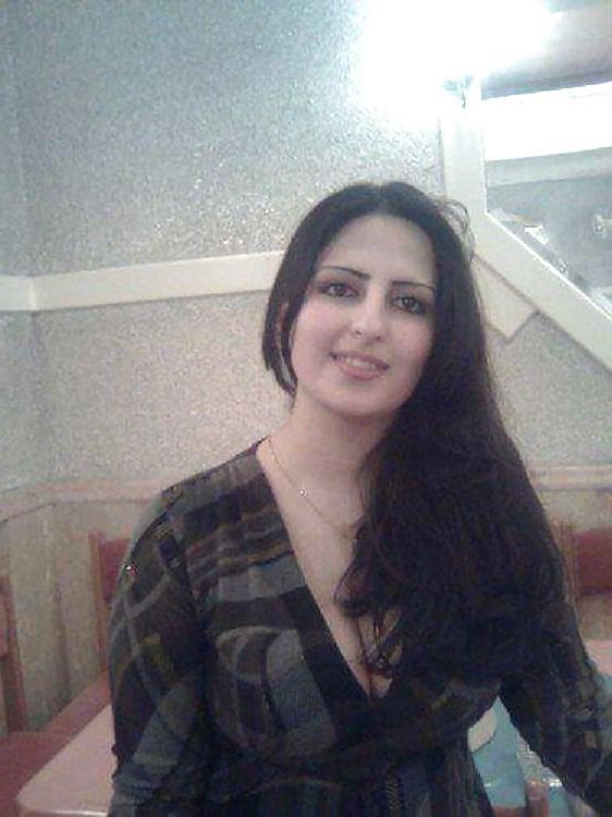 7P Arab turkish women 46