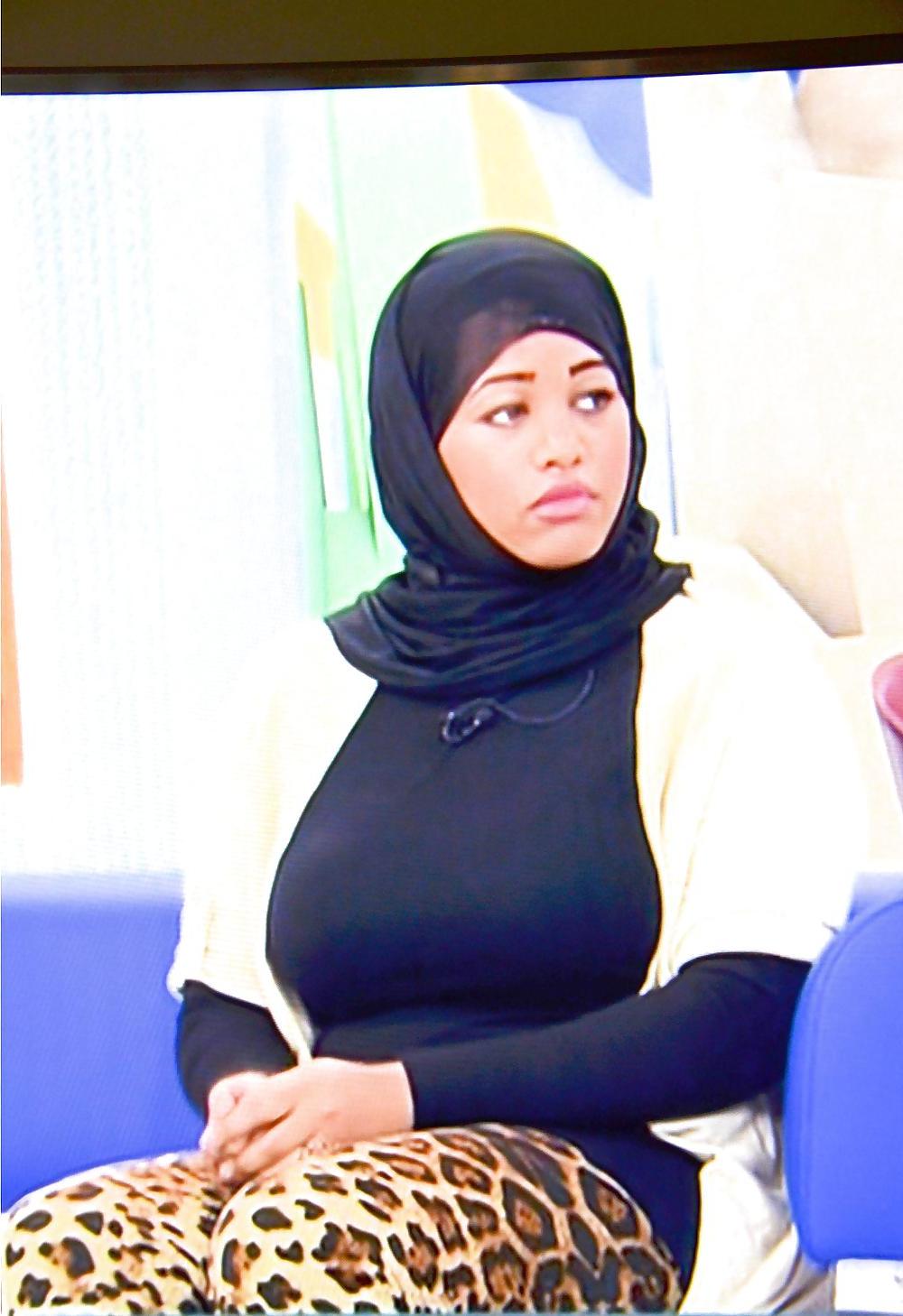 7P Arab turkish women 46