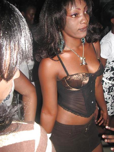 25P UNSCHULSDSBLONDIE LIEBT BLACK GIRLS 095
