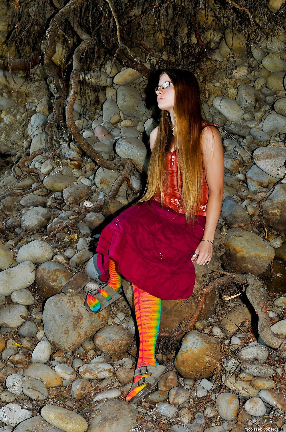 22P Nerdy hippie