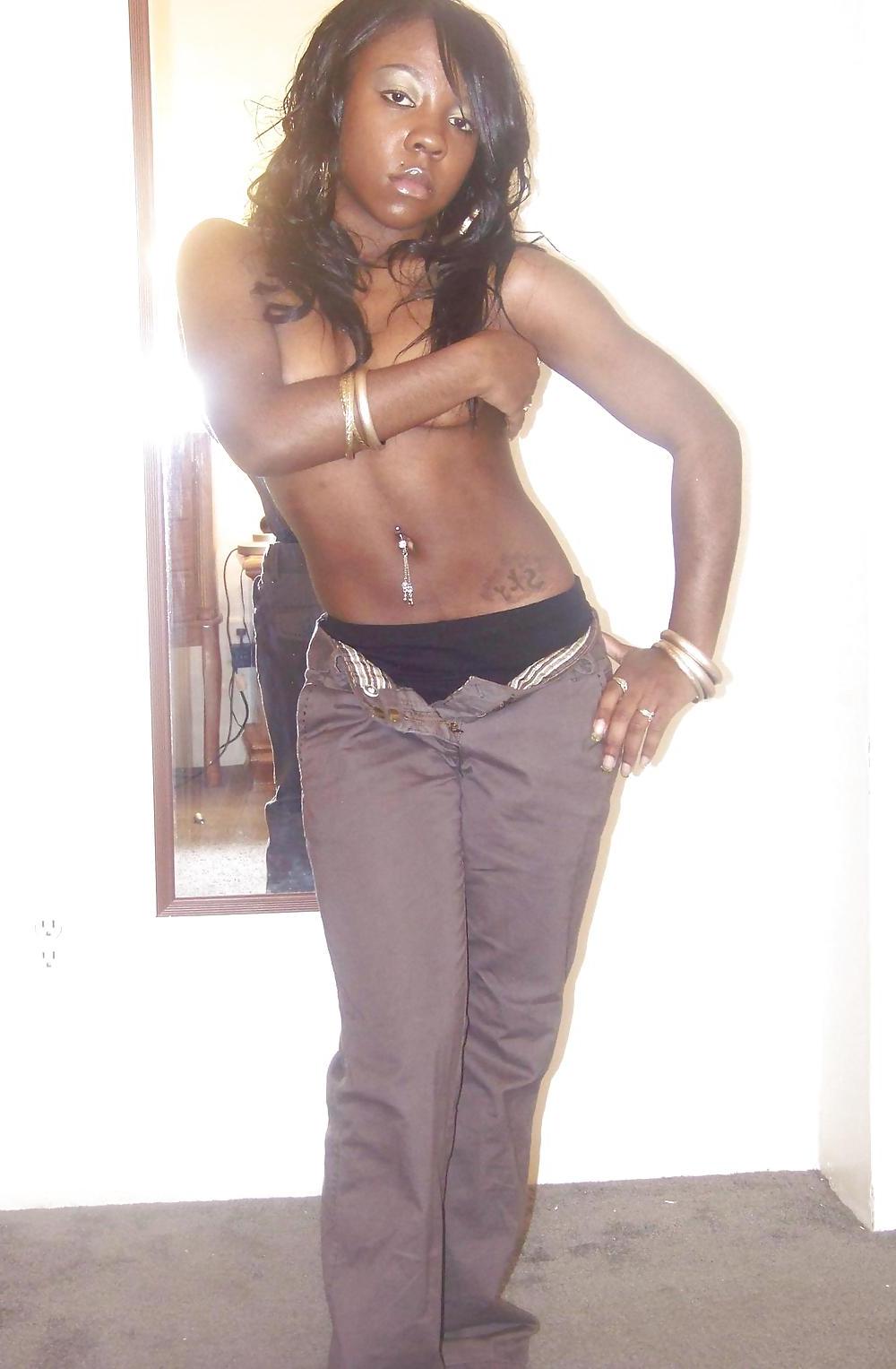 24P UNSCHULSDSBLONDIE LIEBT BLACK GIRLS 086