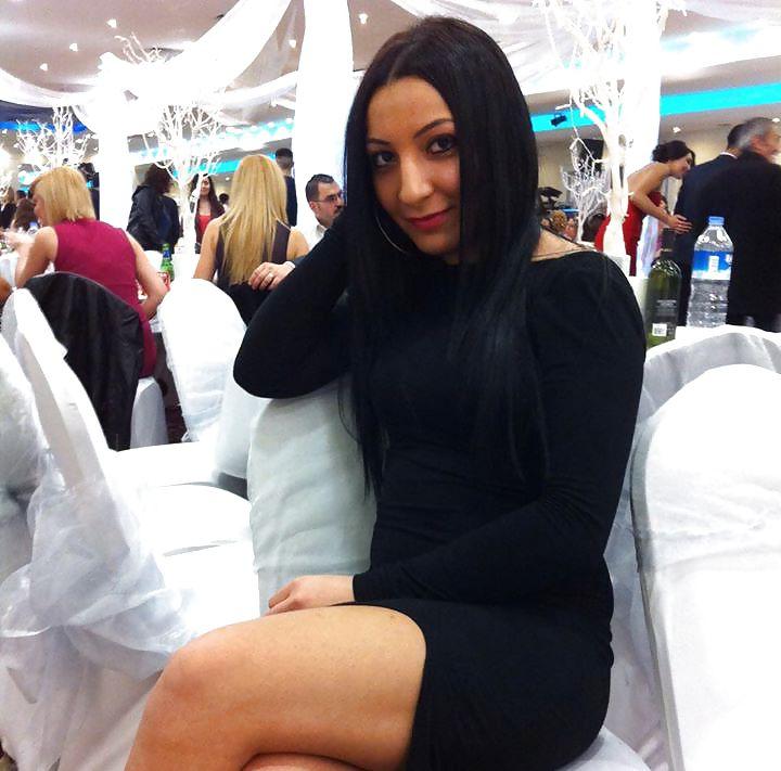 11P Sexy Turkish Slut Sebiha