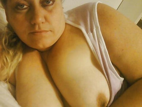 25P Mature BBW Shelly