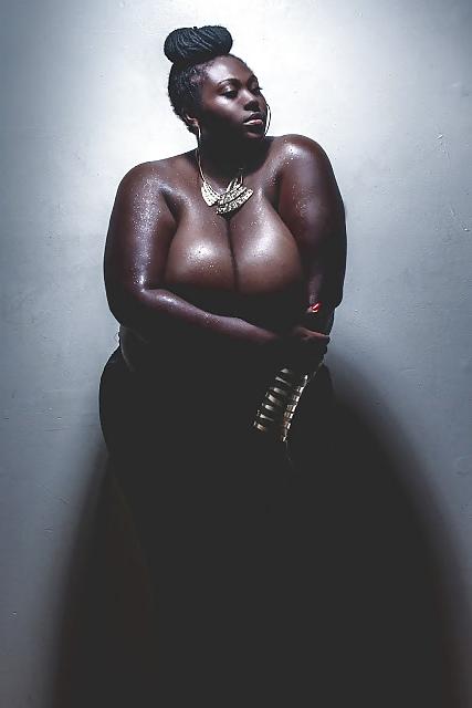 19P BBW BLACKS BABES WITH HUGE BOOBS