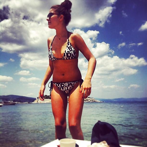 8P Turkish teen girl
