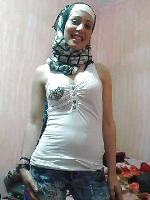21P Arab-Turkish HOT ASS