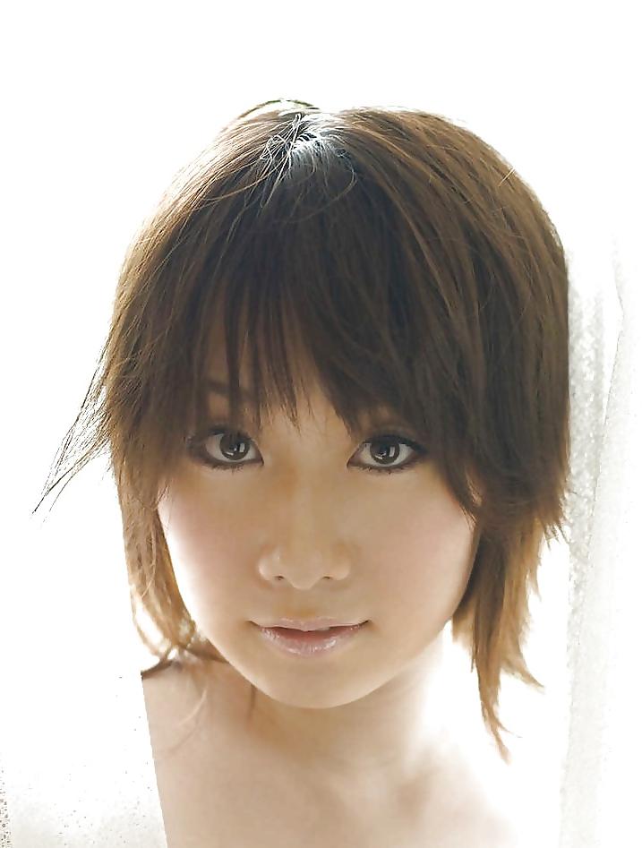 15P Hairy Asian Pussy (Hanano Nono)