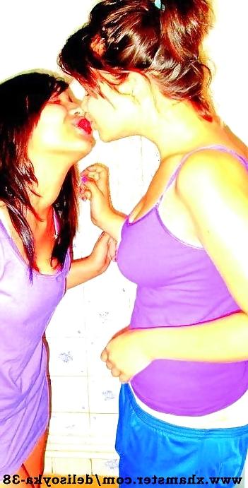 15P Turkish Girls 3