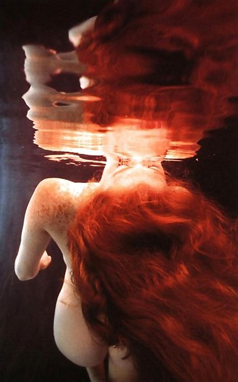 25P Redheads, red hair. Raven lovelies.