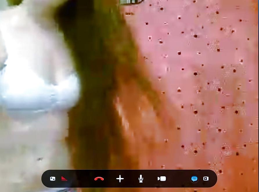 21P AN Skype shower.