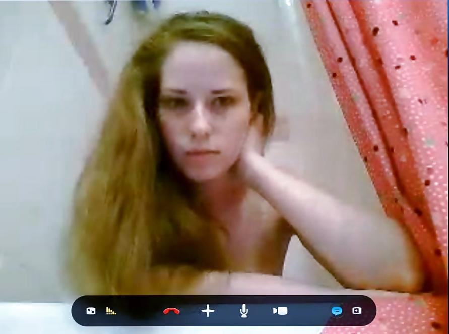 21P AN Skype shower.