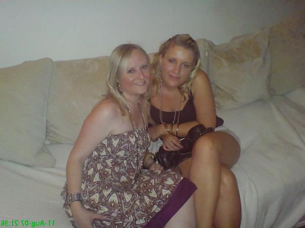 17P Sexy Hot Horny British Blonde Slut MILF