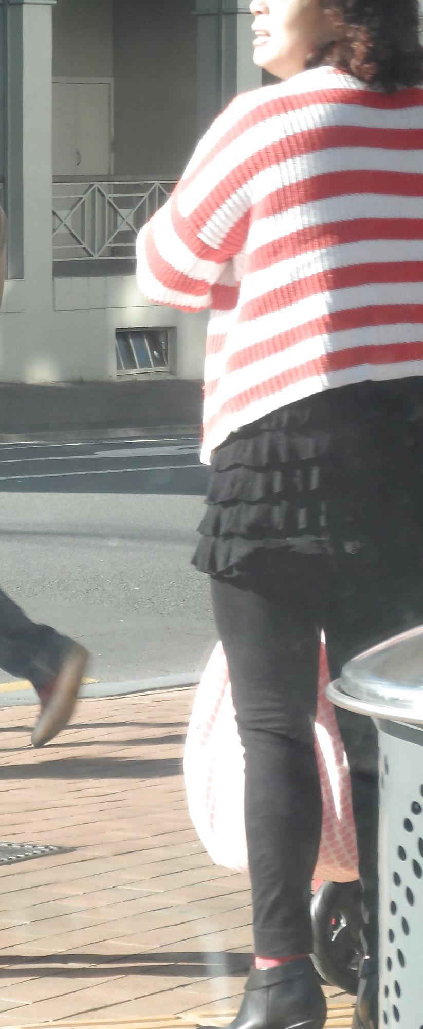 25P Asian Voyeur