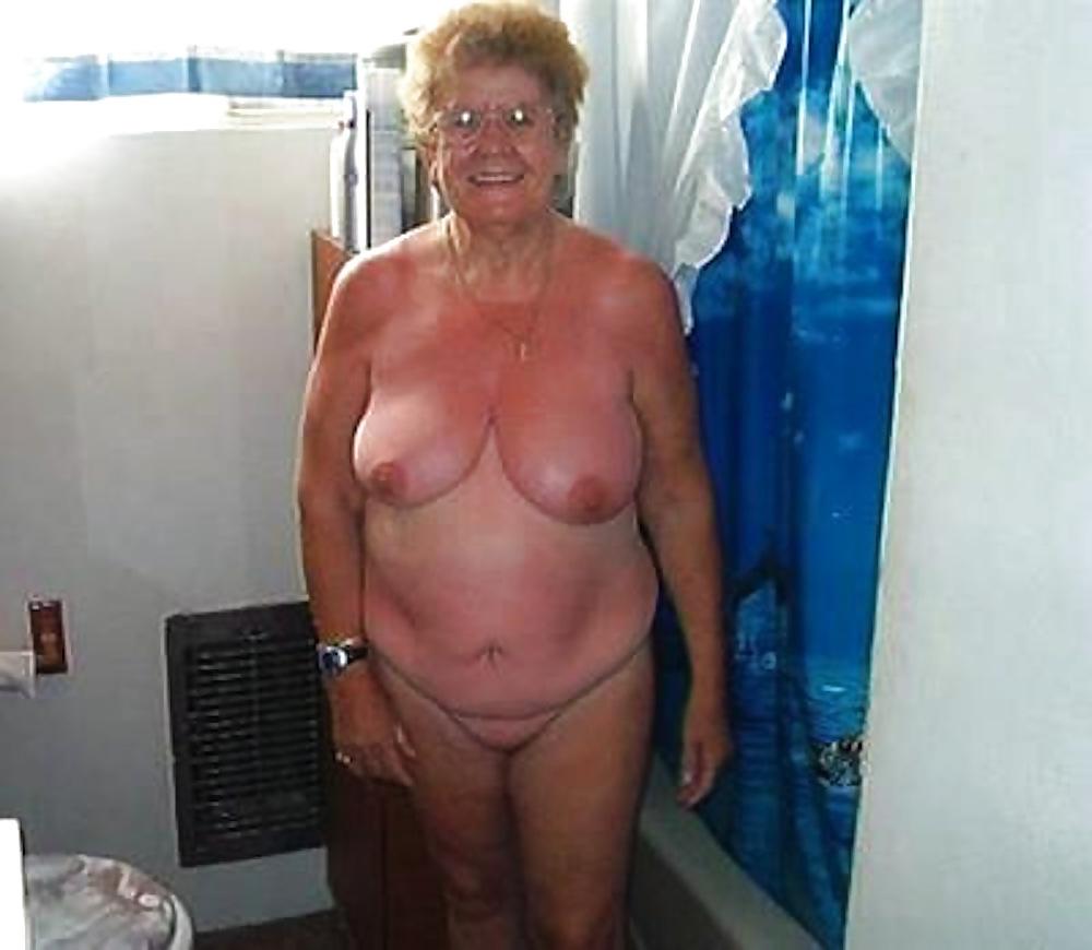 25P Grannies BBW Matures #29