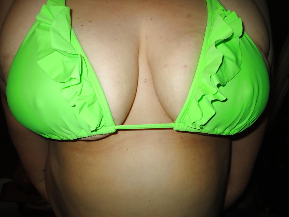 24P BBW Wife's Cleavage and Big Tits
