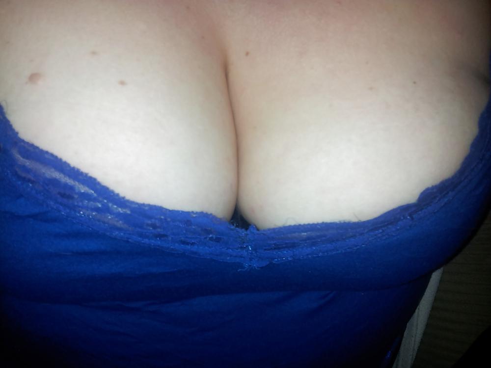 24P BBW Wife's Cleavage and Big Tits
