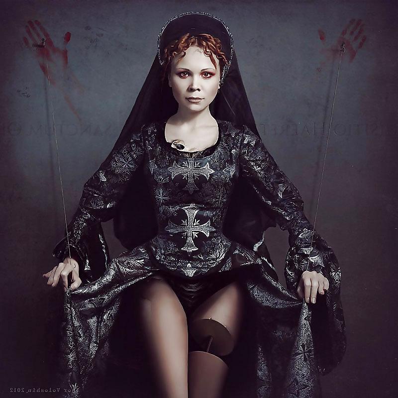24P Gothic beauties 08
