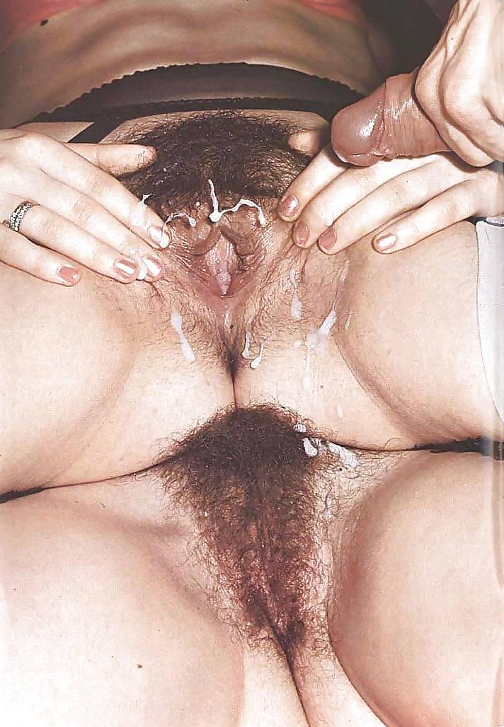 25P SH Retro Close View Porn Scans