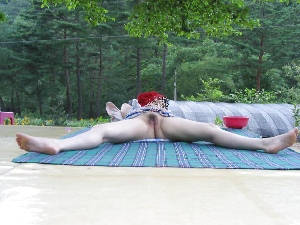 13P Asian Mature Open Herself In The Nature Public Nude