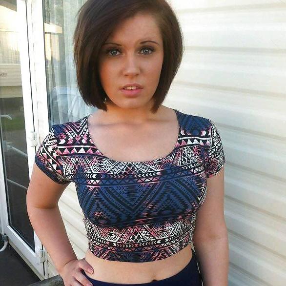 16P British Paige Mcfarlane Leeds