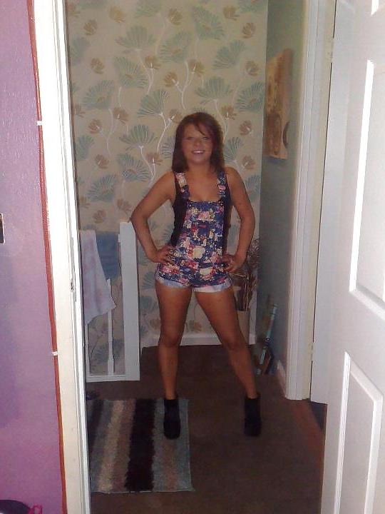 16P British Paige Mcfarlane Leeds