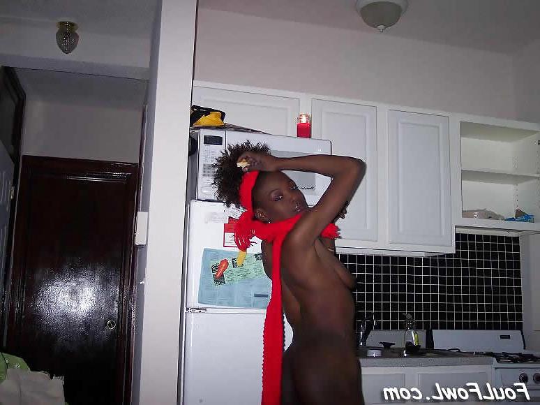 25P BLACK CRACK HOES 2