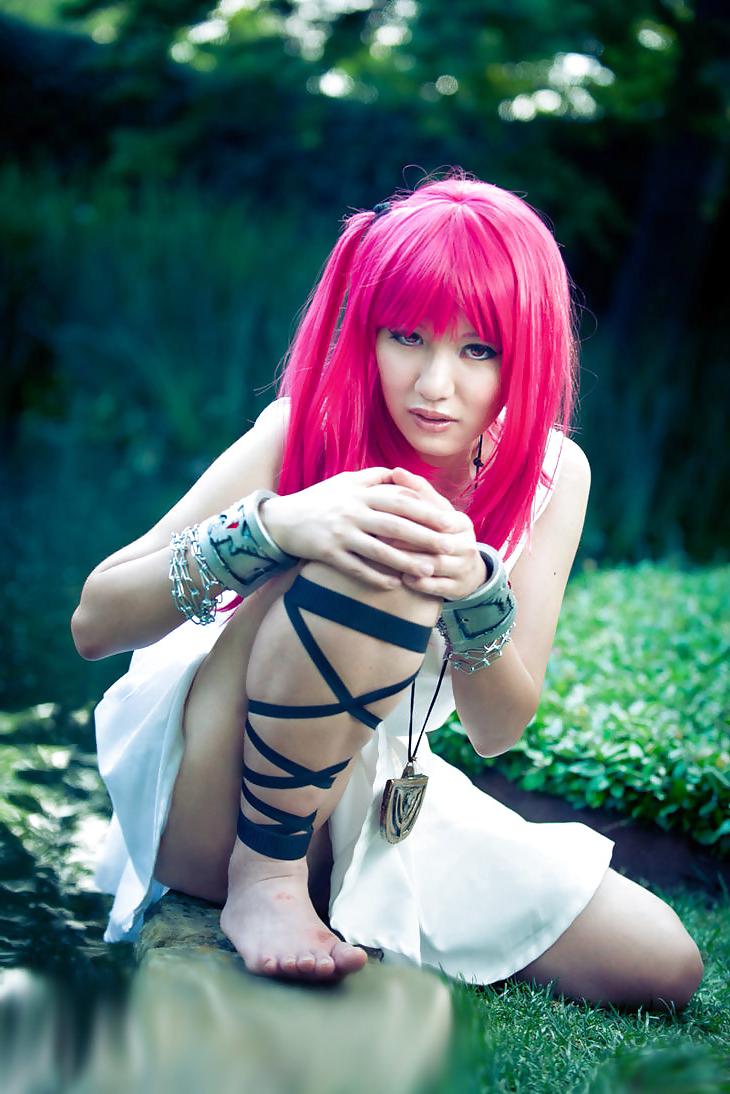 25P Red Hair, Feet Bare 8