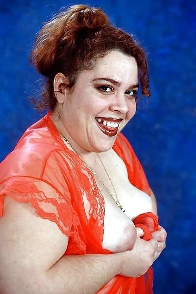 16P Very sexy mature chubby red panties