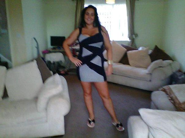 6P British Danielle Kelly