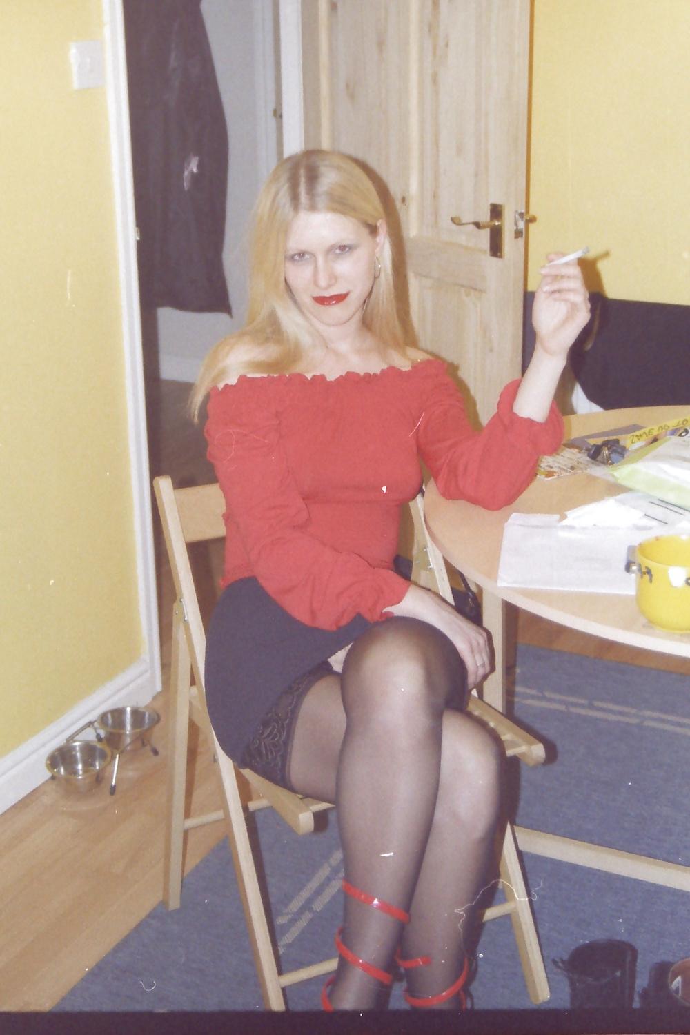 25P Blond british slag