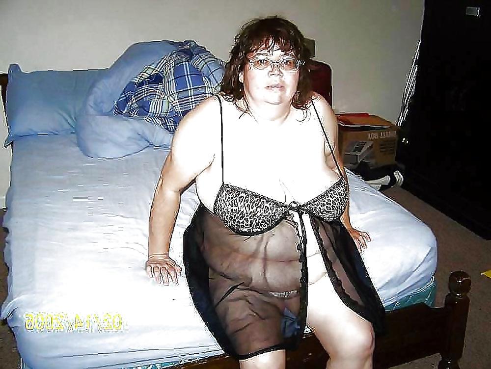 25P Grannies BBW Matures #33