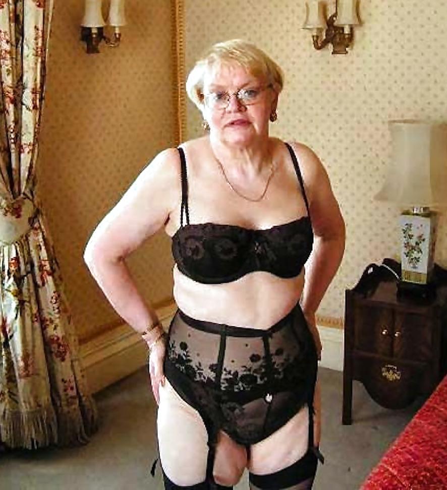 25P Grannies BBW Matures #33