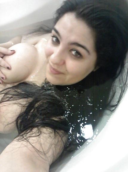16P Turkish Girl Aysim