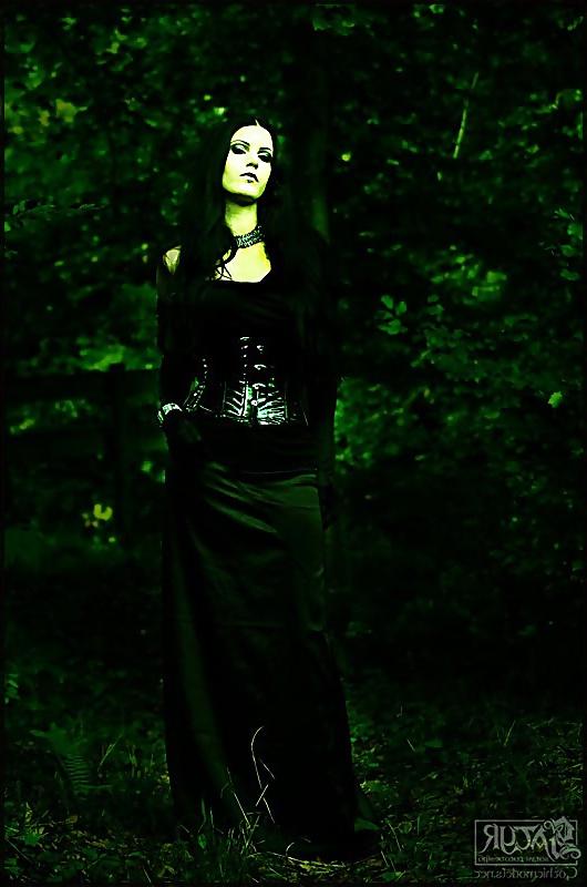 25P Gothic beauties 15