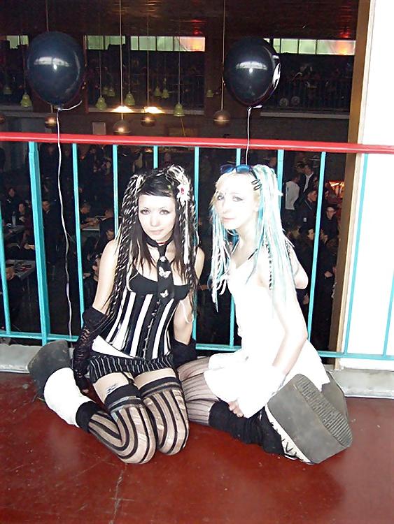25P Gothic beauties 15