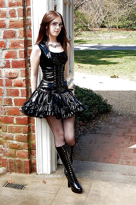 25P Gothic beauties 16