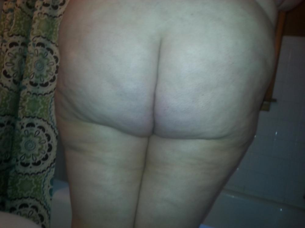 7P Wife shower time