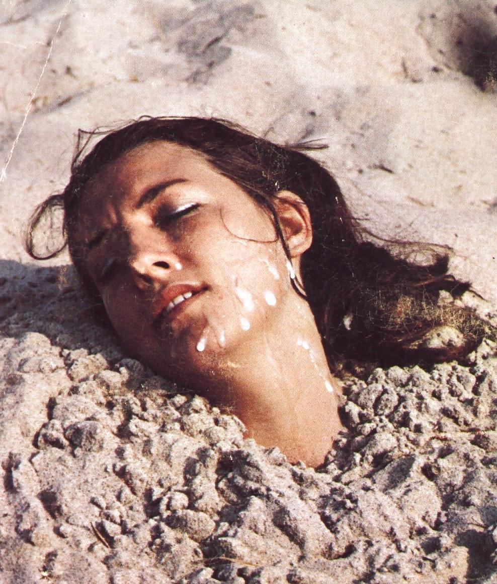 25P Favorite Classic Beach scene