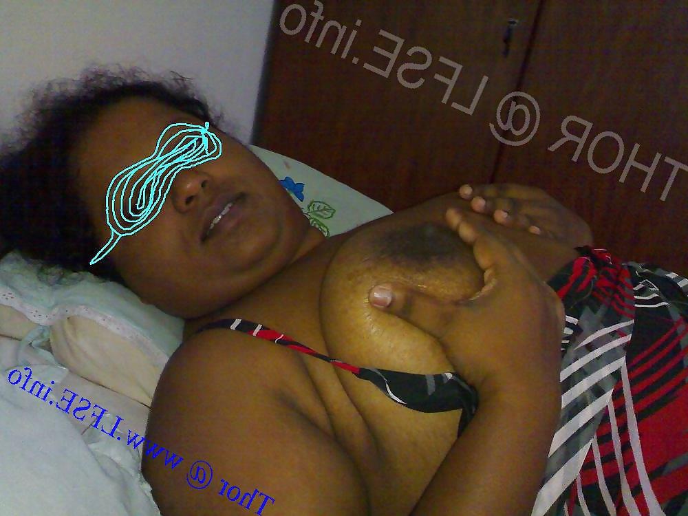 16P Sri Lankan BBW Aunty