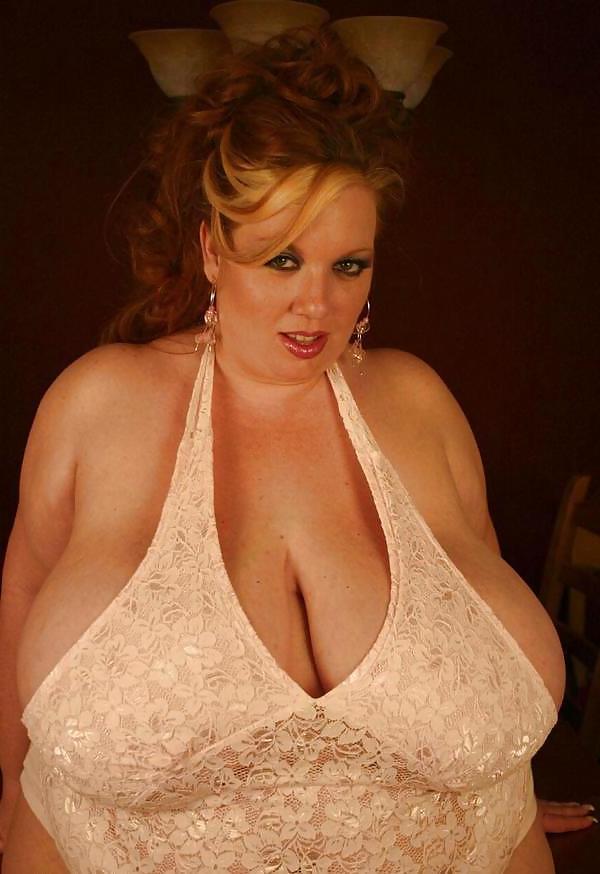 25P Knockers Galore 4